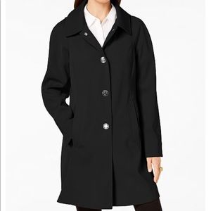 NWOT London Fog Hooded Raincoat Large